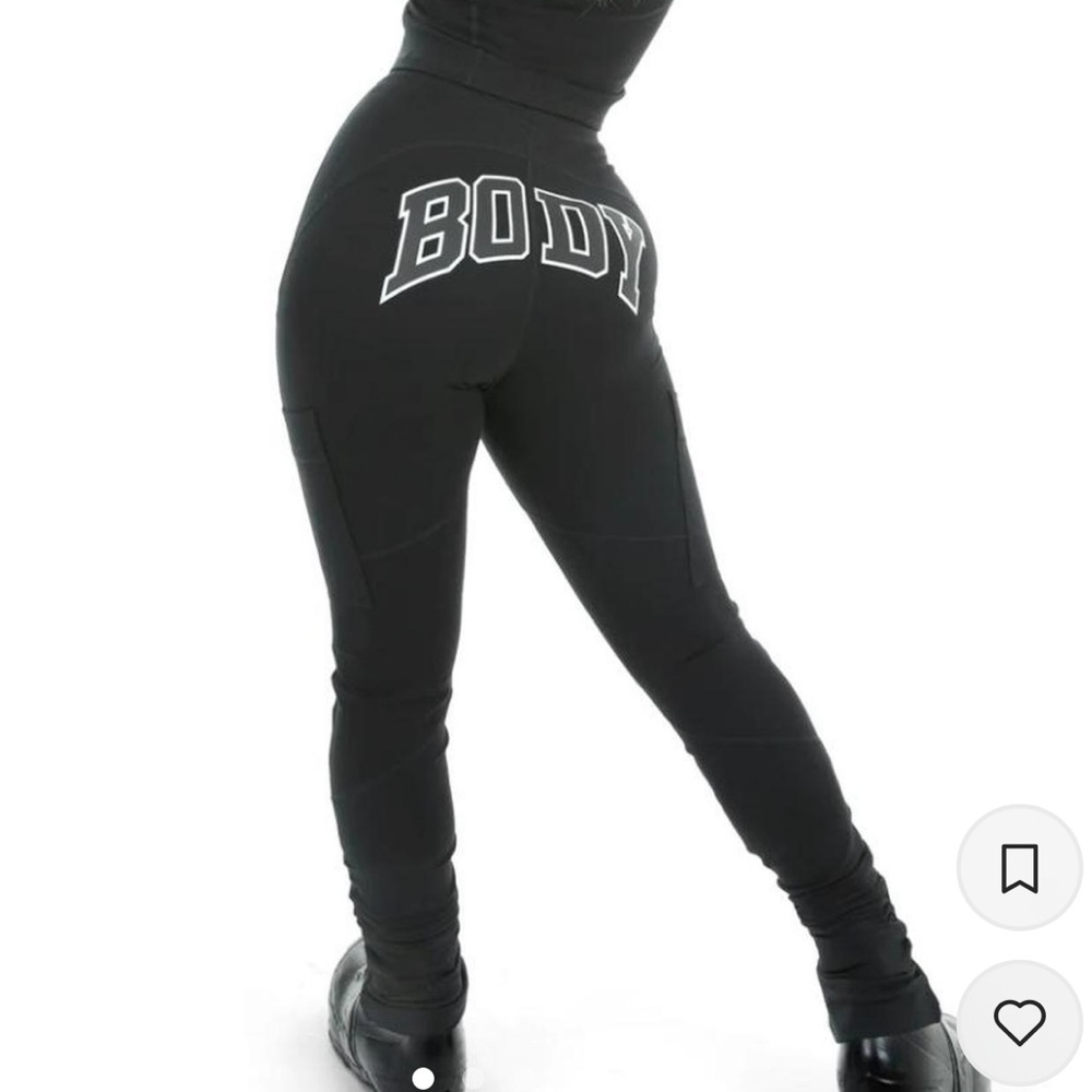 Body by Raven Tracy “Camp Cargo” leggings!